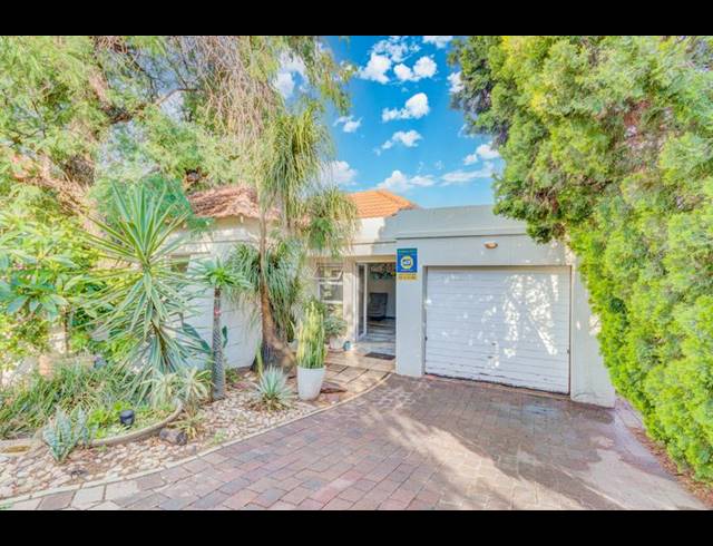 3 BEDROOM TOWNHOUSE FOR SALE IN MAGALIESSIG